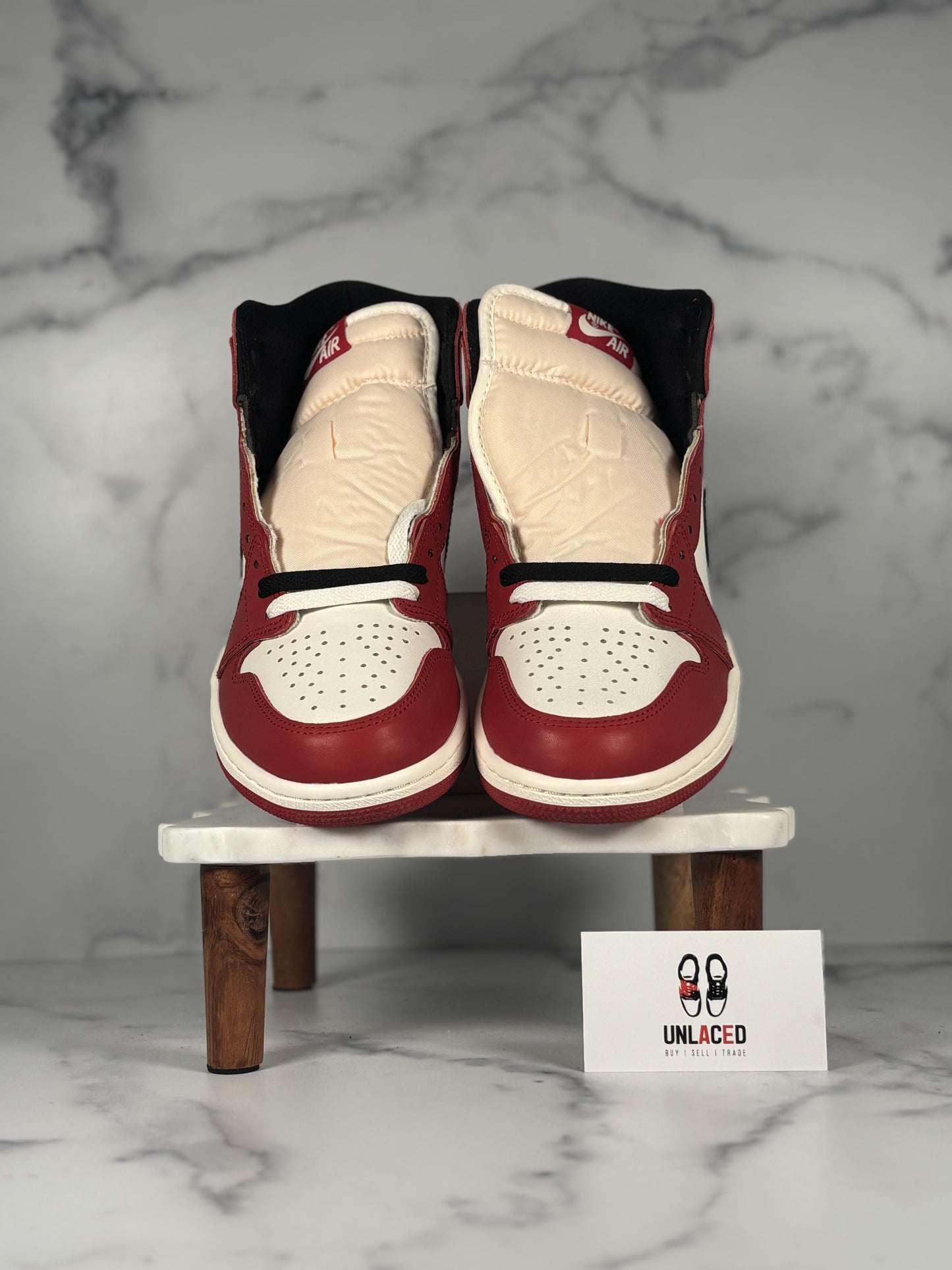 Jordan 1 Retro High OG 'Chicago Lost and Found'