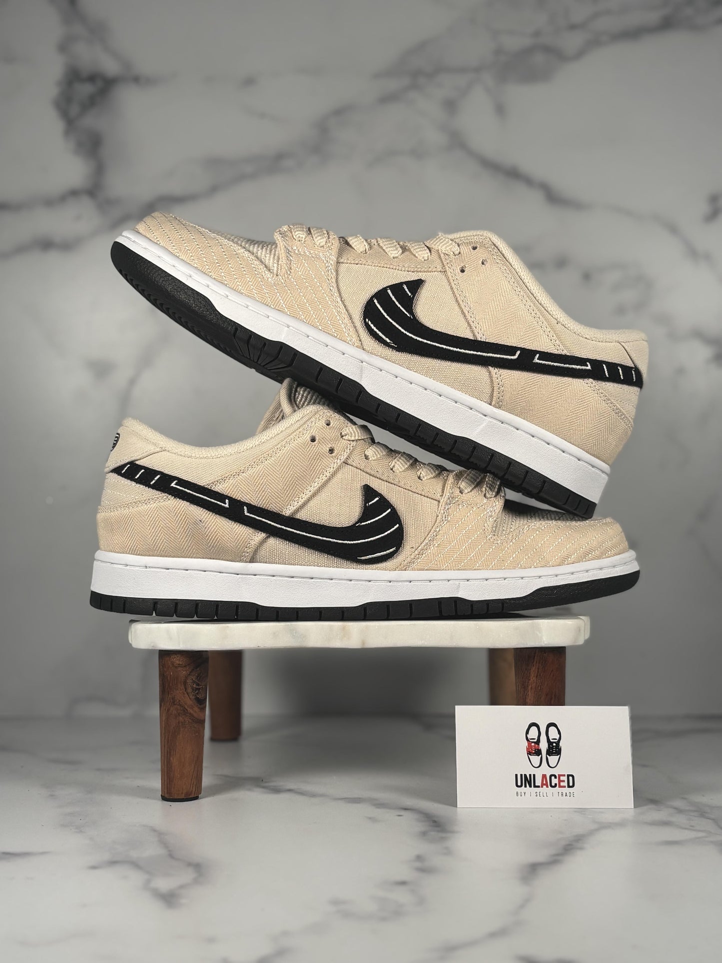 Nike SB Dunk Low 'Albino & Preto'