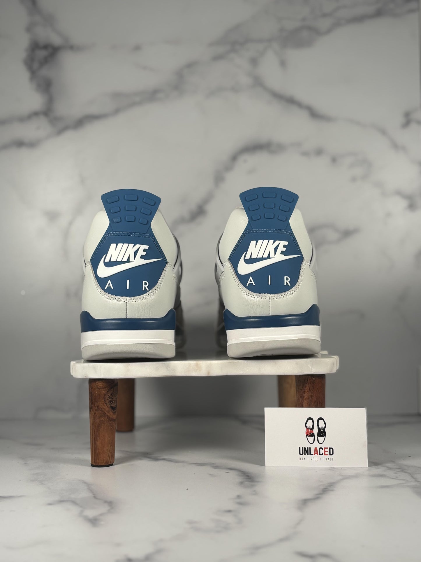 Jordan 4 Retro 'Military Blue (2024)'