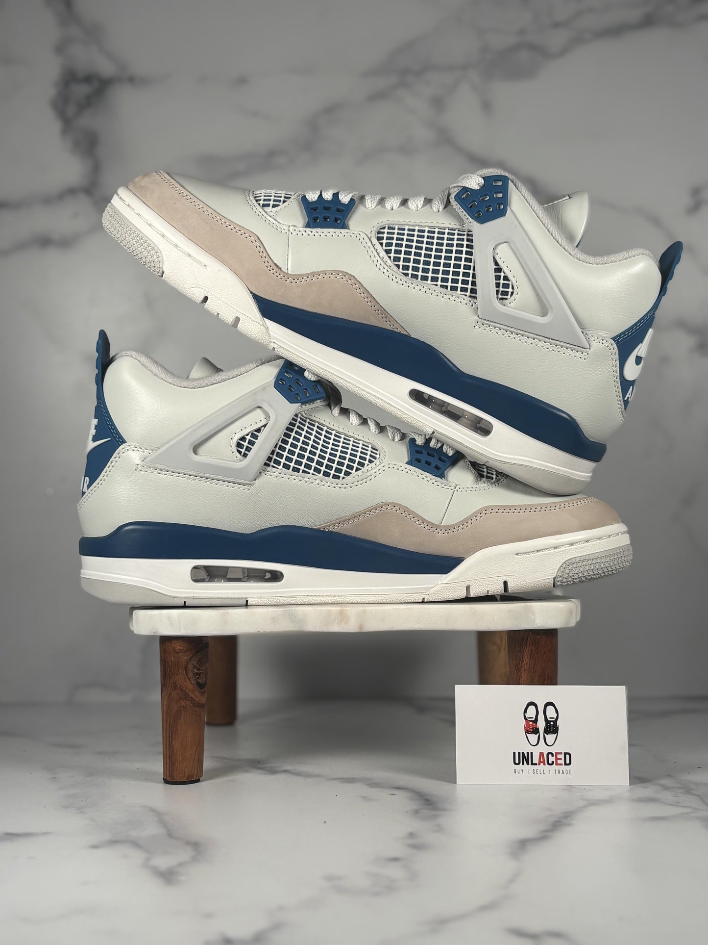 Jordan 4 Retro 'Military Blue (2024)'