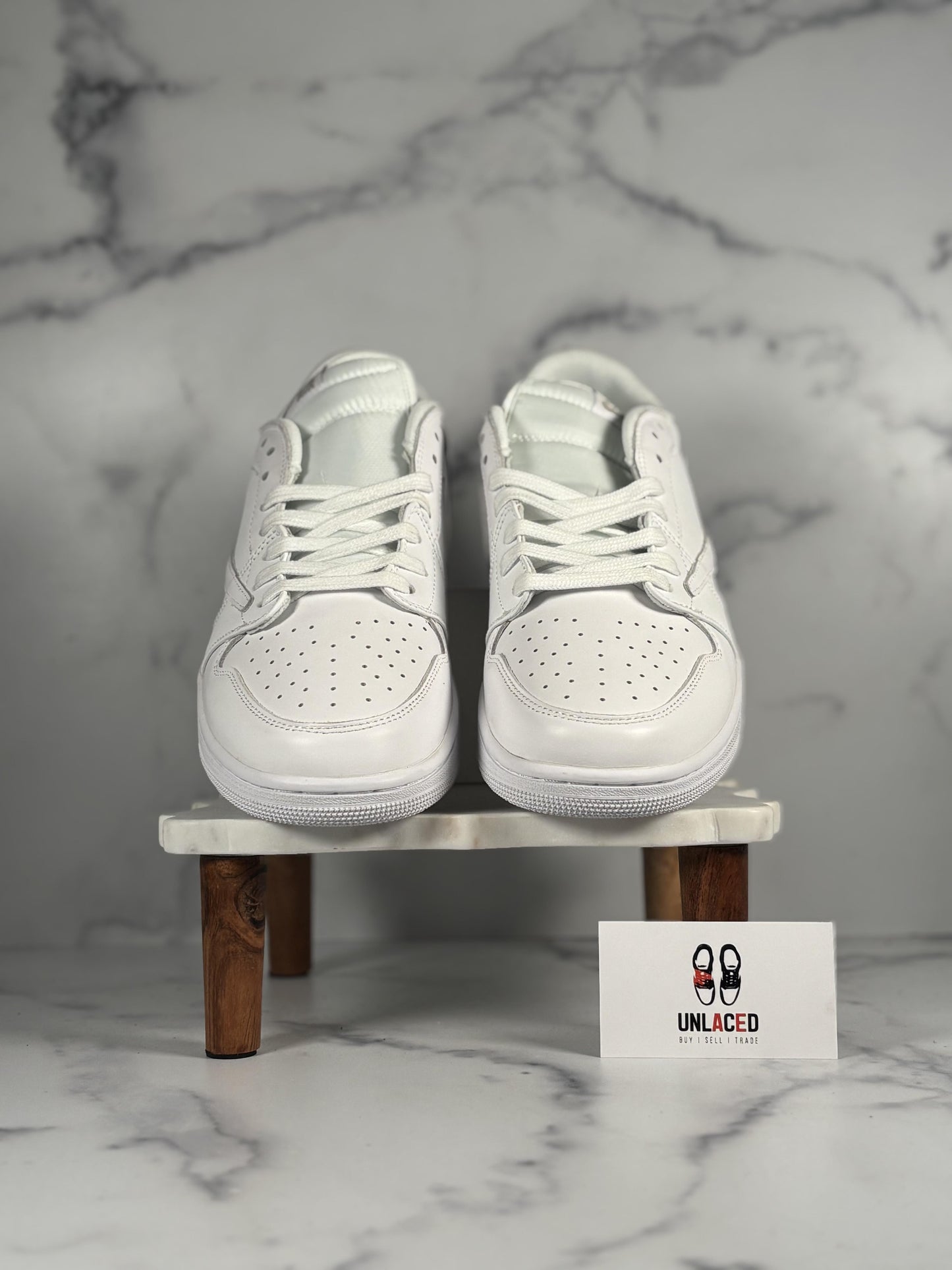 Jordan 1 Retro Low OG SP 'Travis Scott Michael Rubin White Party (Friends and Family)'
