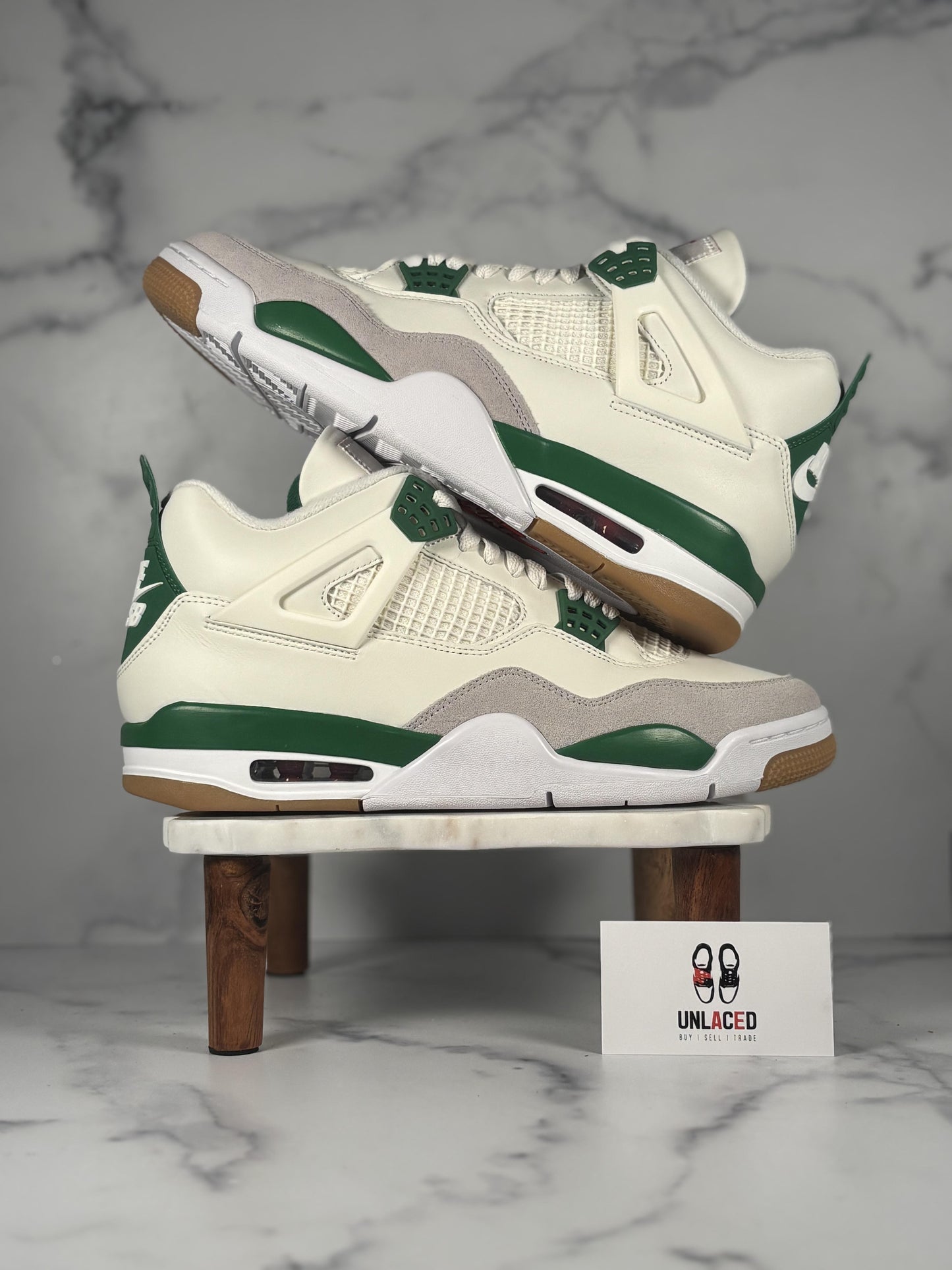 Jordan 4 Retro SB 'Pine Green'