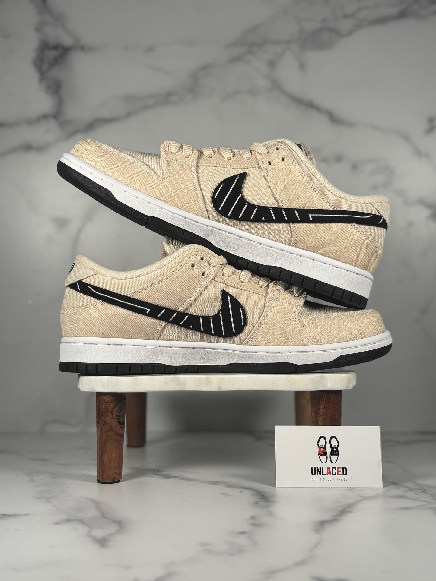 Nike SB Dunk Low 'Albino & Preto'