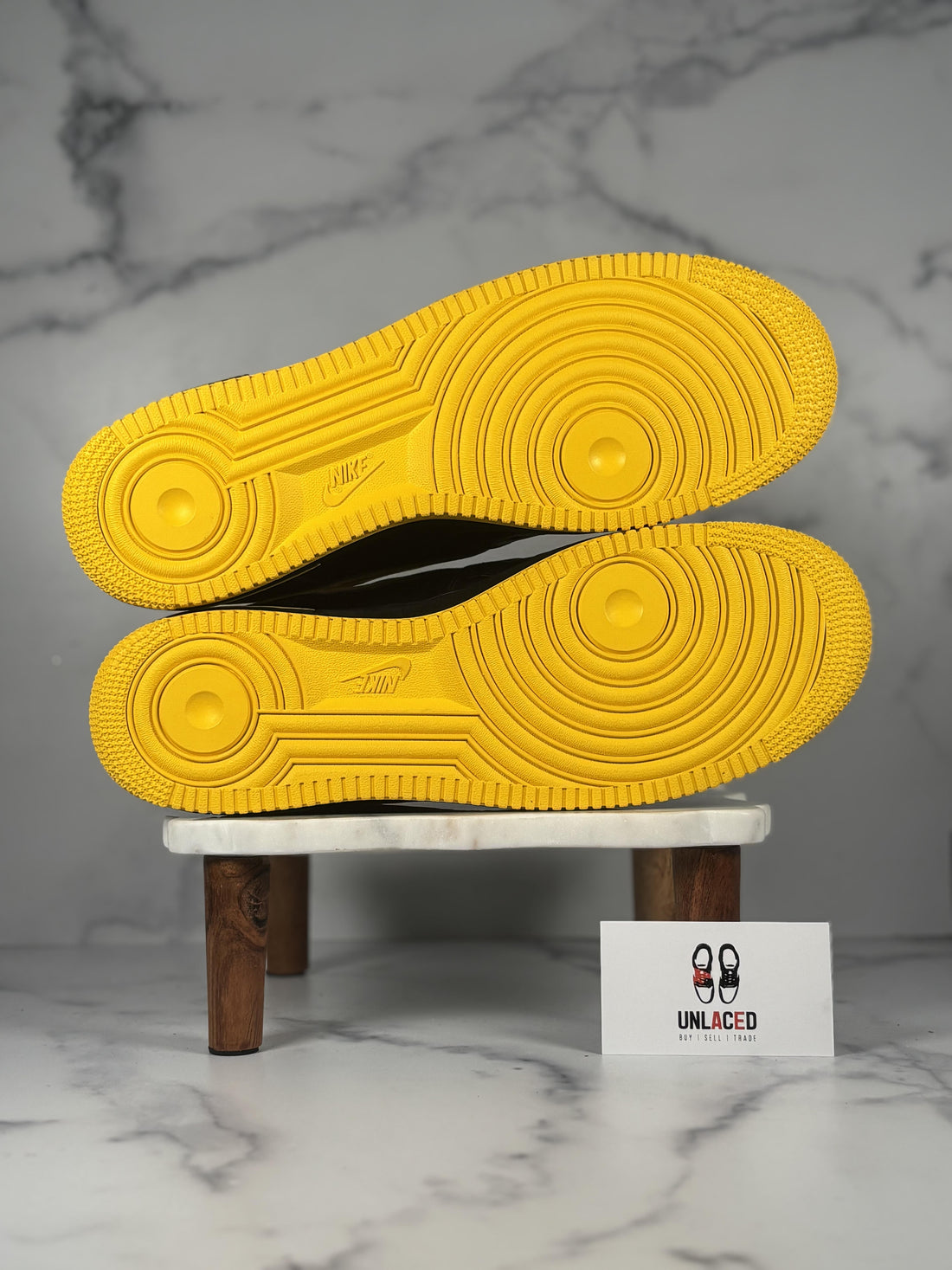 Nike Air Force 1 Low 'Kobe Bryant Lakers Away (Numbered Edition of 8000)'