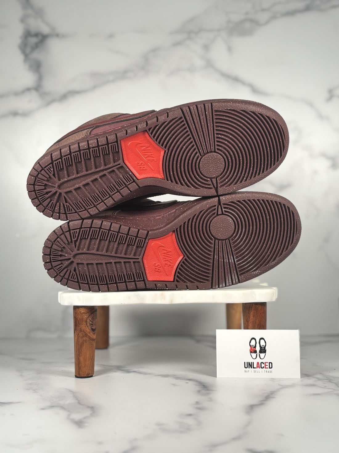 Nike SB Dunk Low 'City of Love Burgundy Crush'