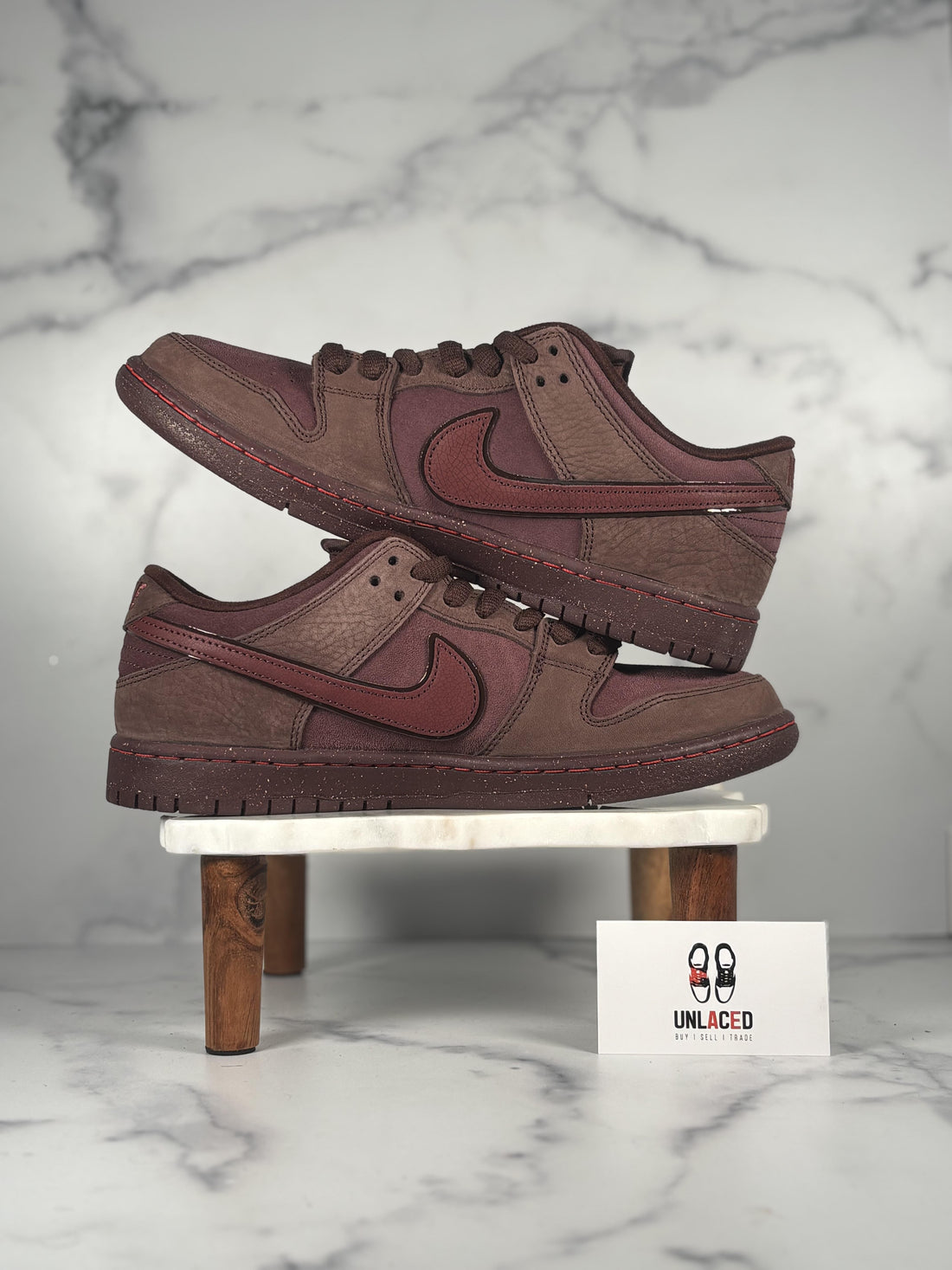 Nike SB Dunk Low 'City of Love Burgundy Crush'