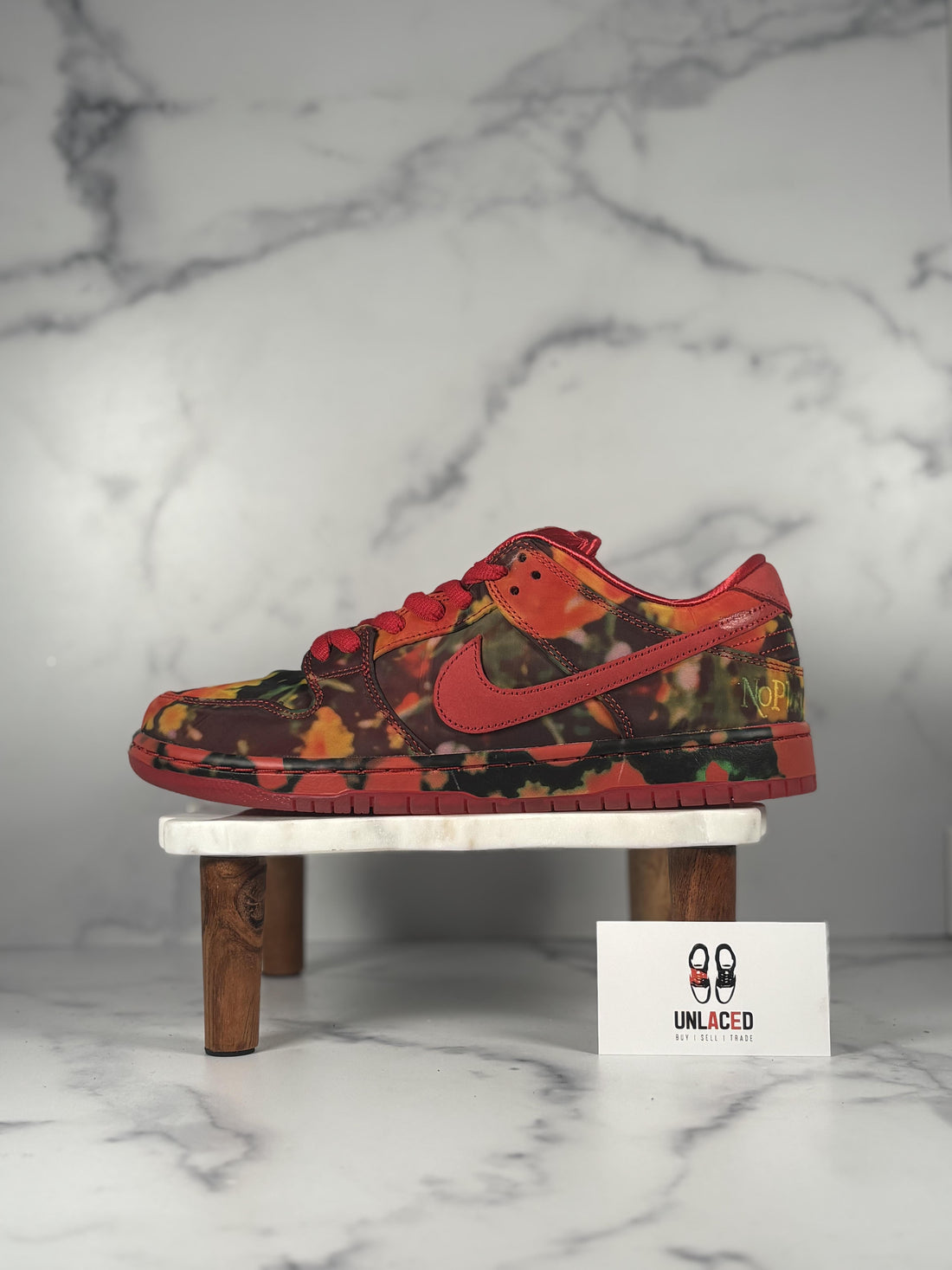 Nike SB Dunk Low 'The Wizard of Oz Poppy Field'