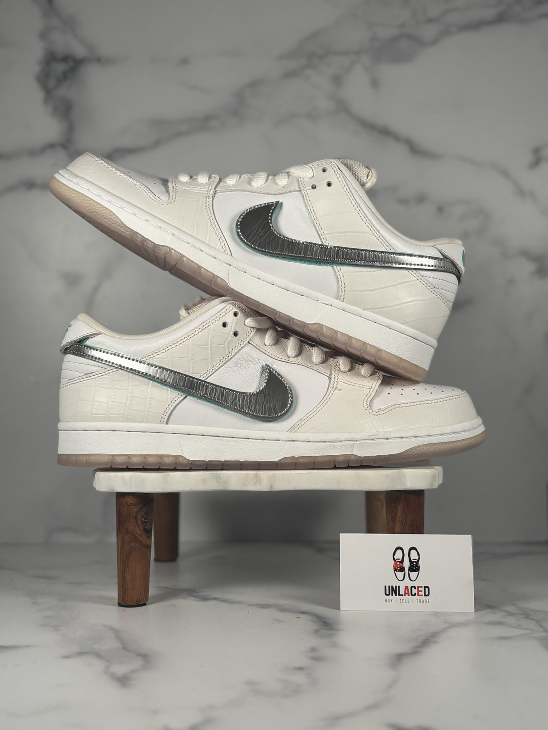 Nike SB Dunk Low 'Diamond Supply Co. White Diamond'
