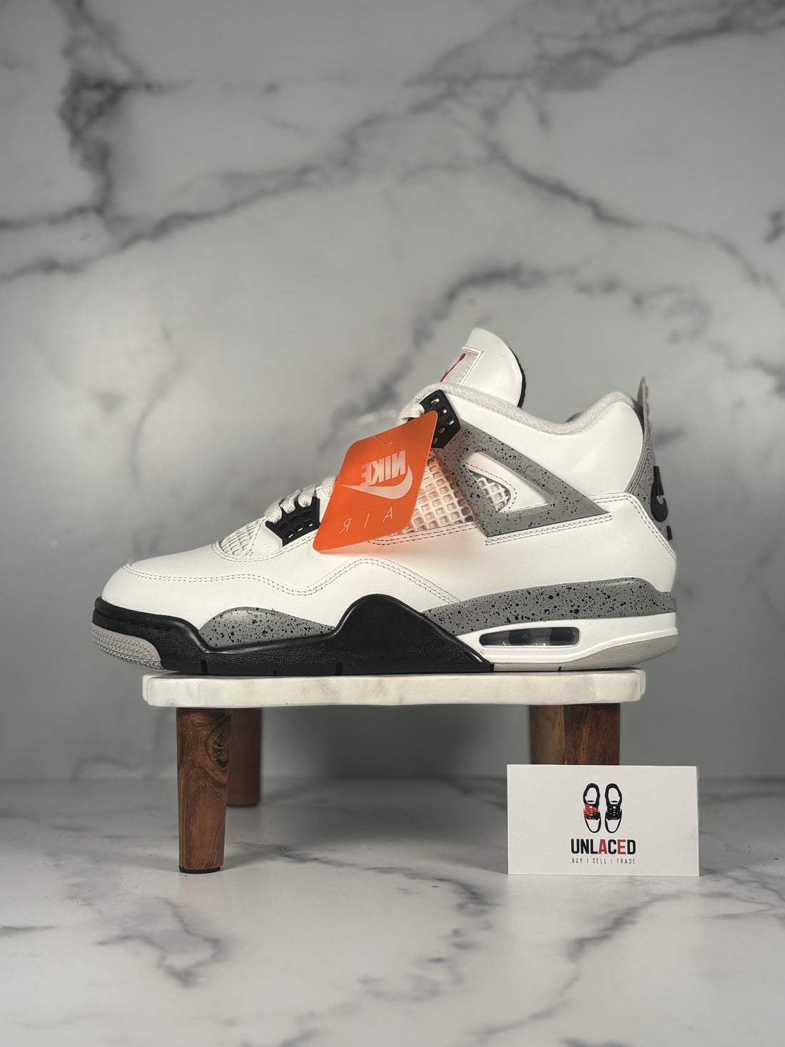 Jordan 4 Retro 'White Cement (2025)'