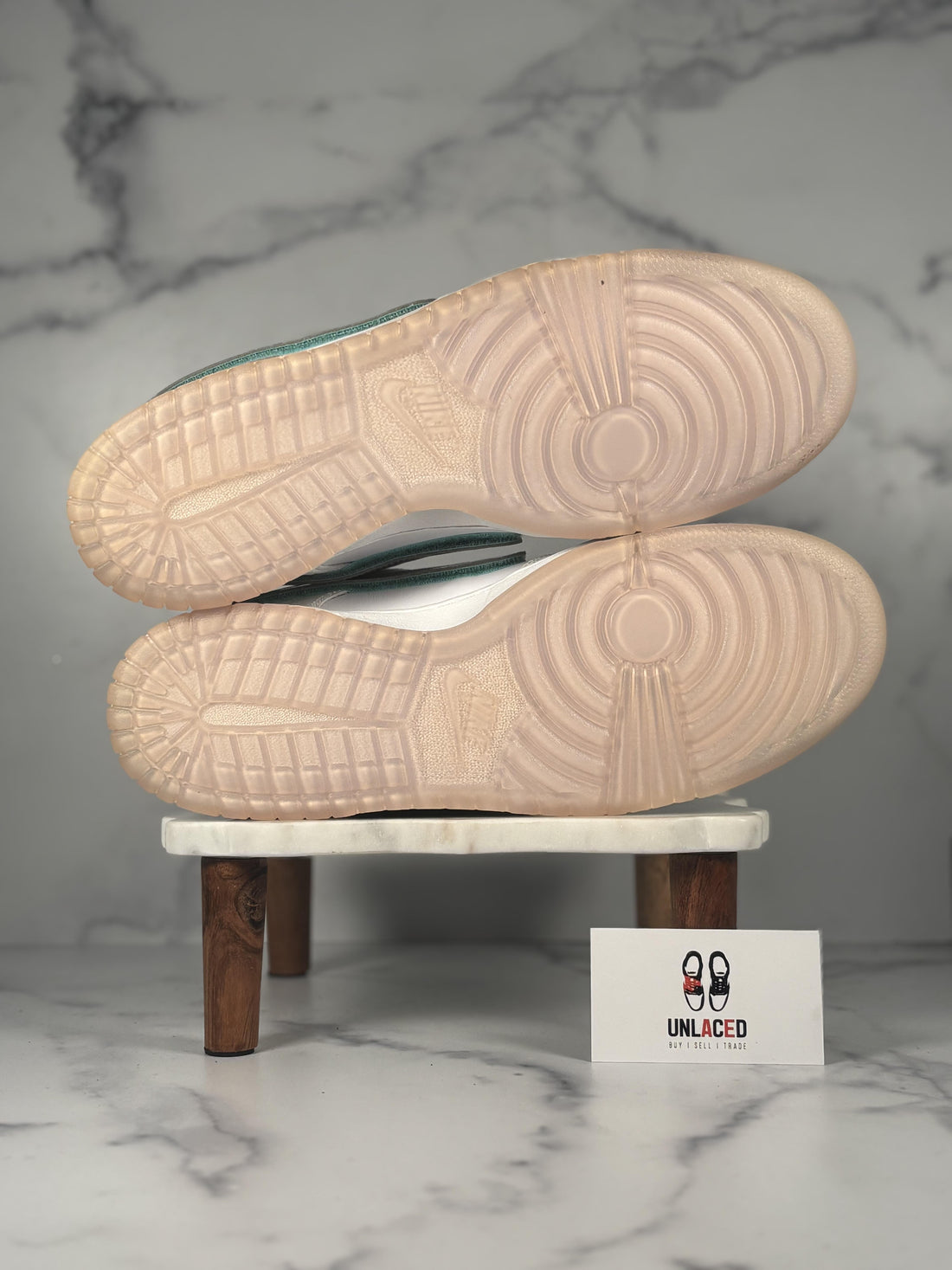 Nike SB Dunk Low 'Diamond Supply Co. White Diamond'