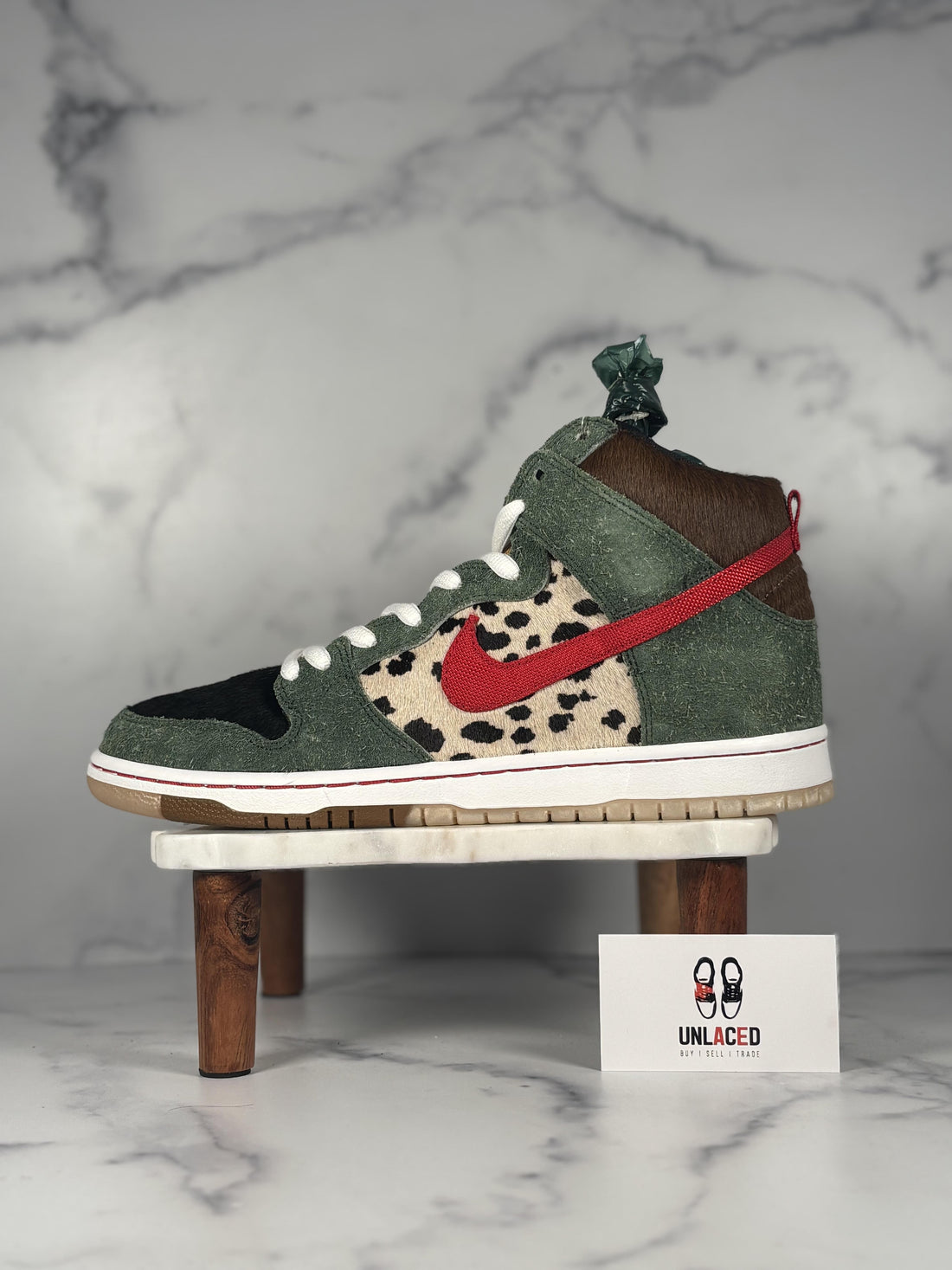 Nike SB Dunk High 'Dog Walker (Special Box)'