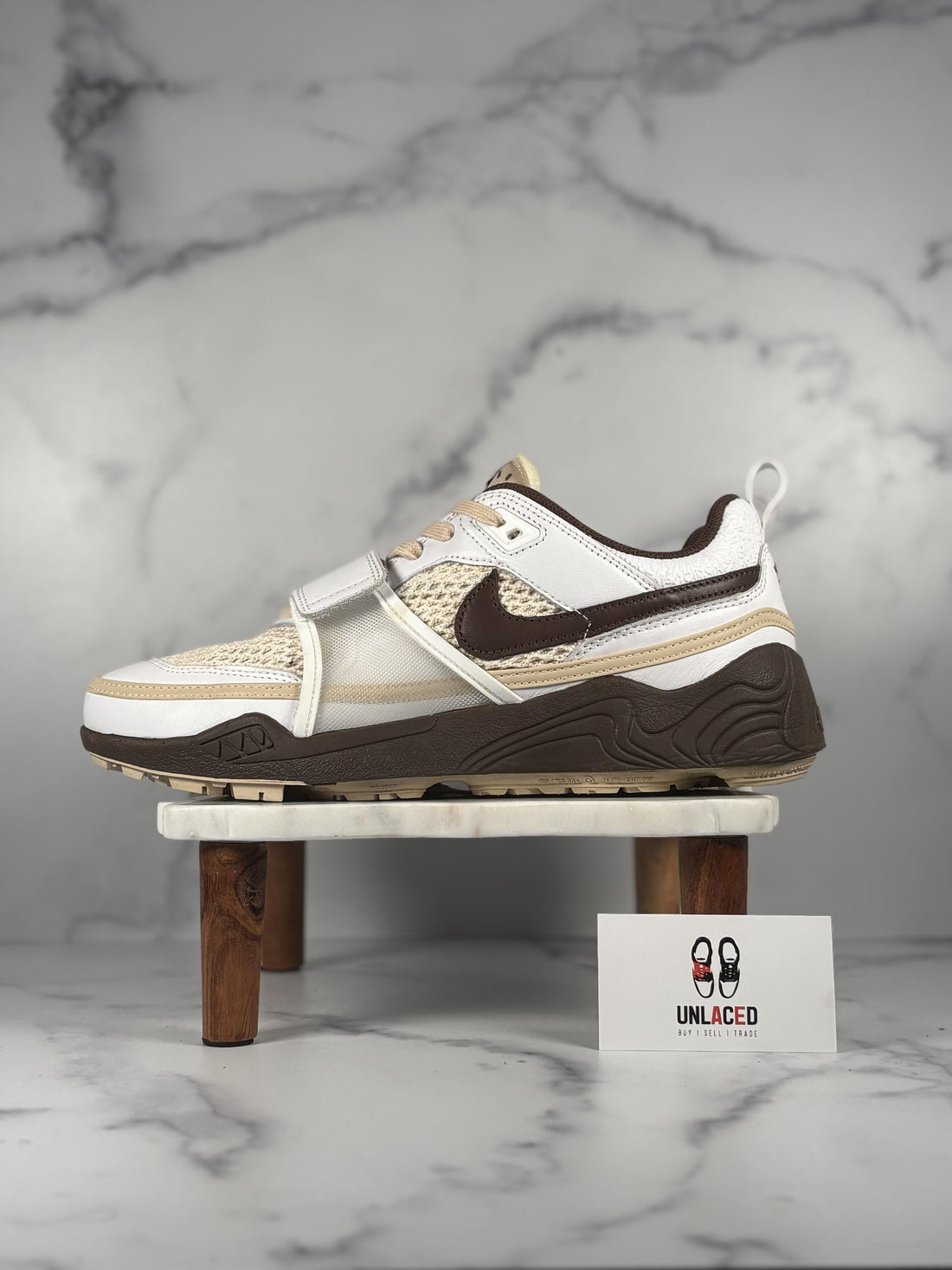 Nike Zoom Field Jaxx 'Travis Scott Light Chocolate'
