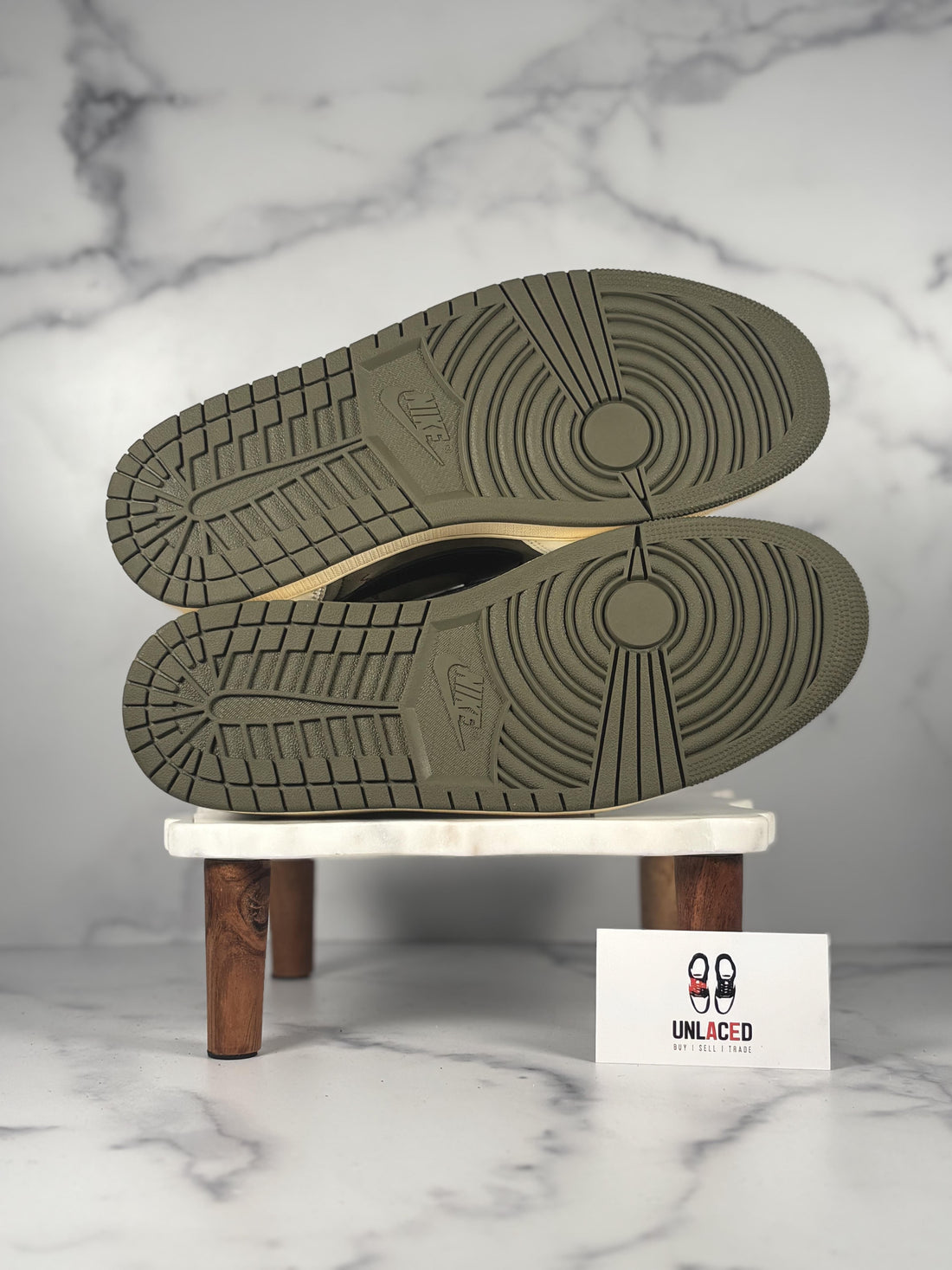 Jordan 1 Retro Low OG SP 'Travis Scott Medium Olive'