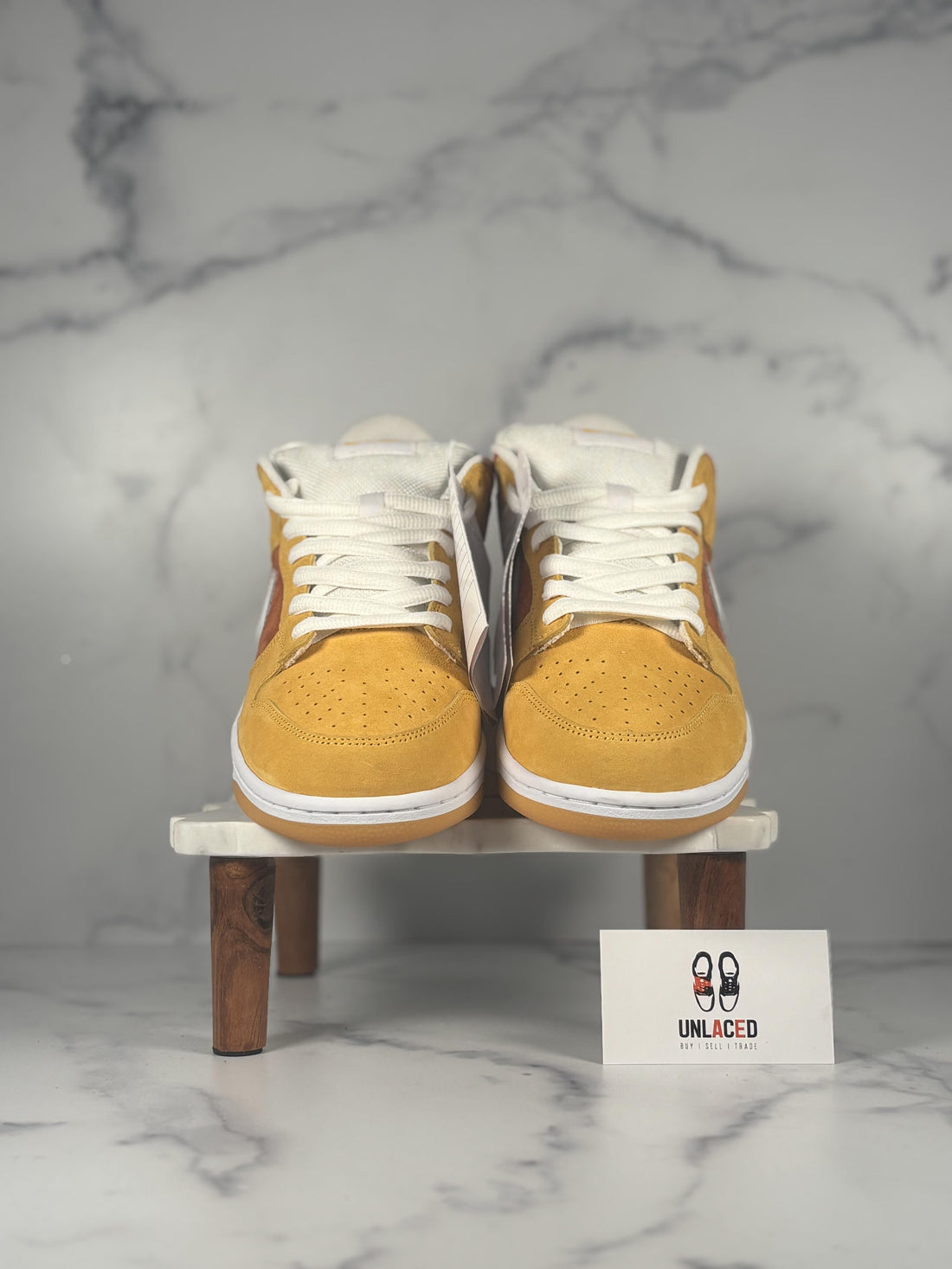 Nike SB Dunk Low Sample 'Chocolate Skateboards Sun'