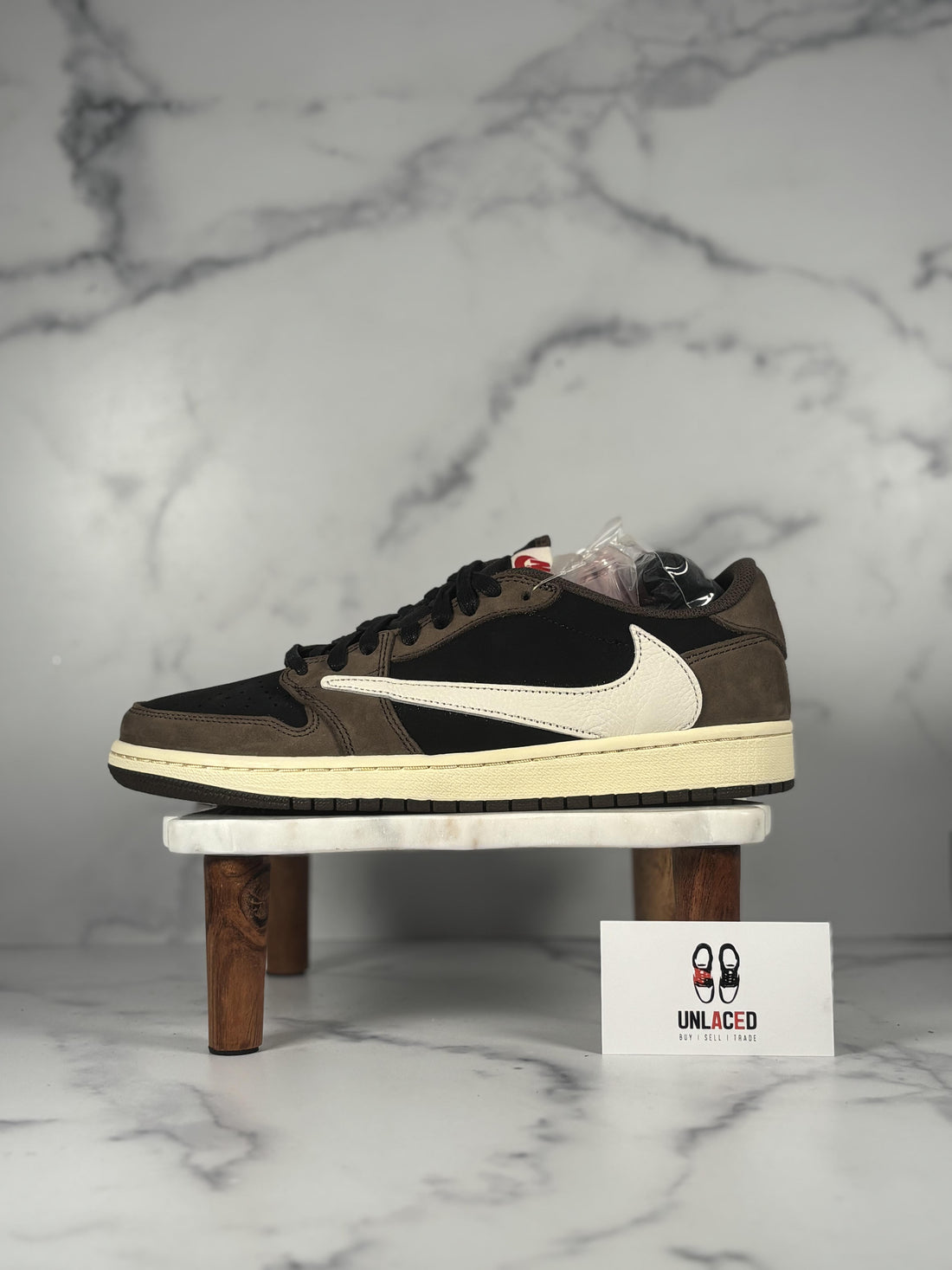 Jordan 1 Retro Low OG SP 'Travis Scott Mocha'