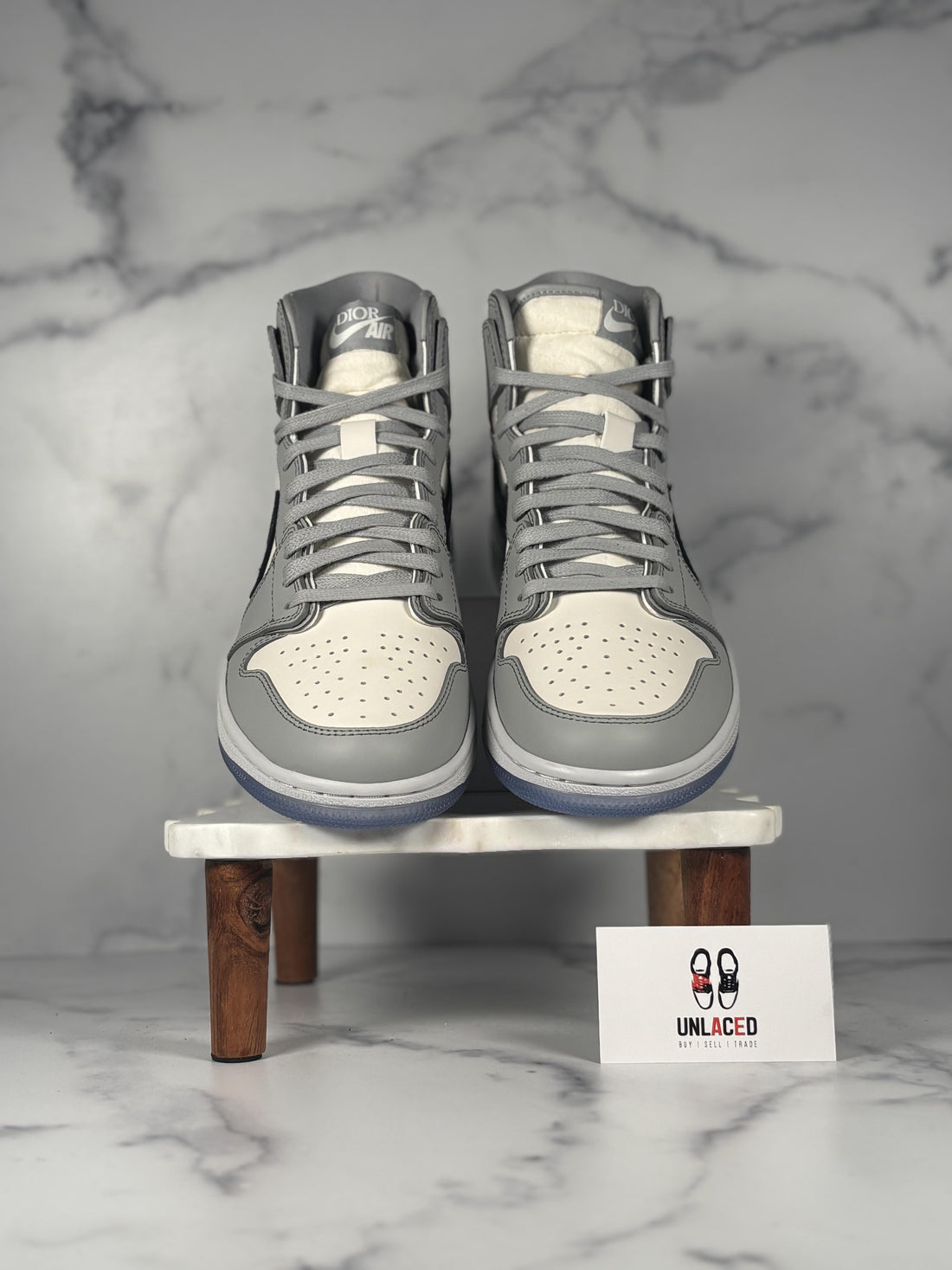 Jordan 1 Retro High 'Dior'