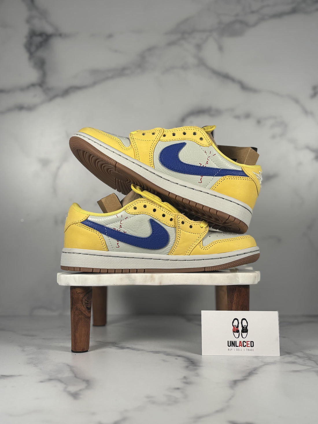 Jordan 1 Retro Low OG SP 'Travis Scott Canary (Women's)'