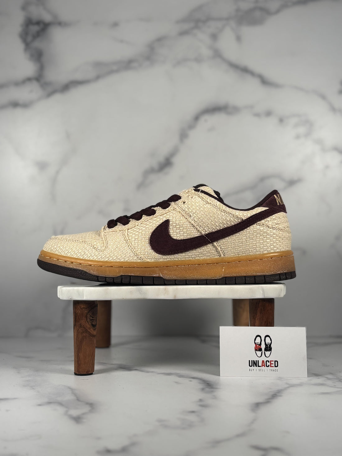 Nike SB Dunk Low 'Red Mahogany'