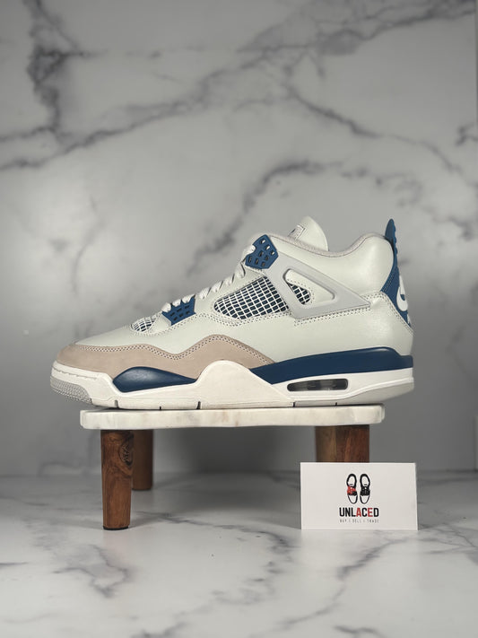 Jordan 4 Retro 'Military Blue (2024)'