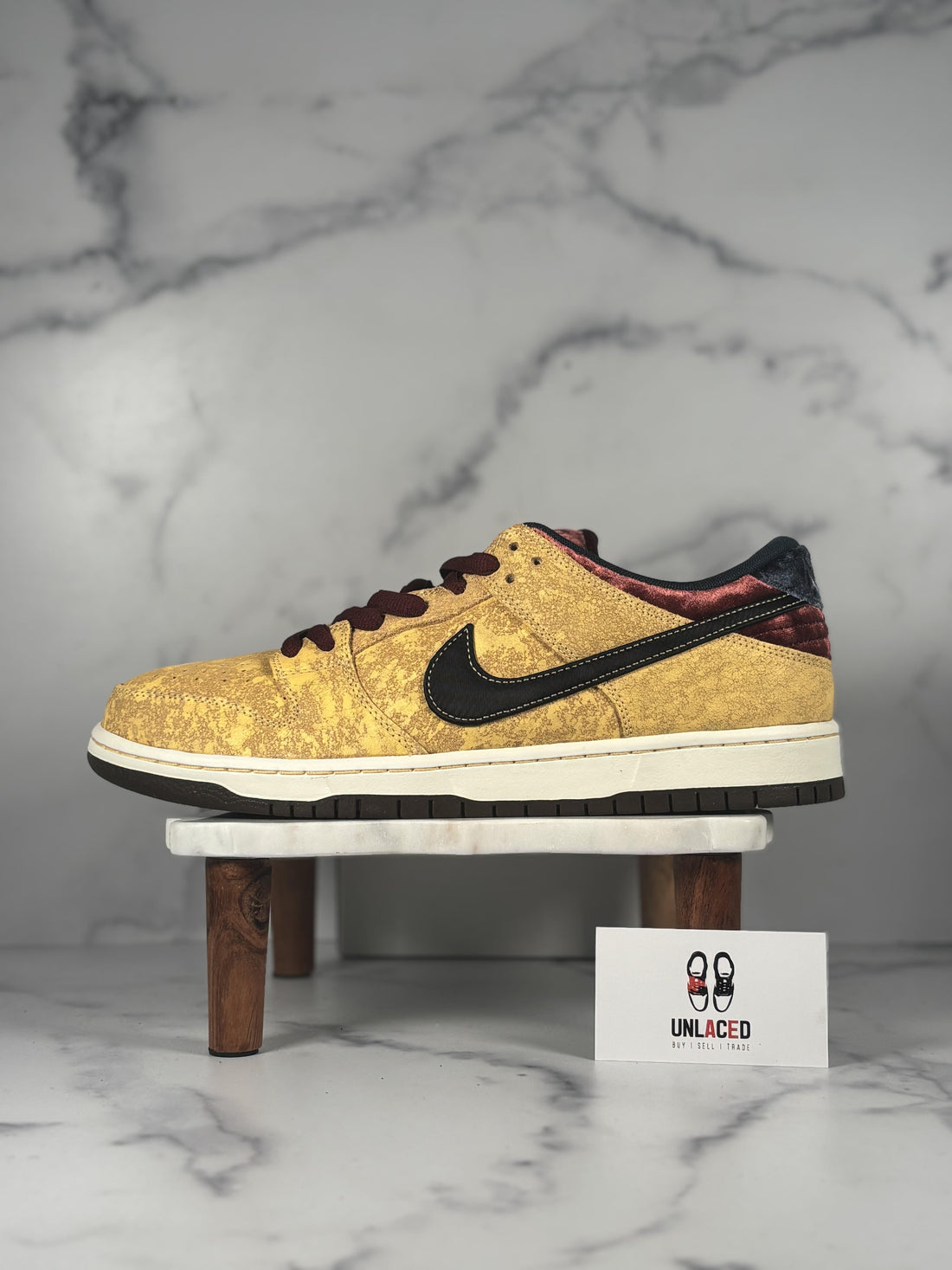 Nike SB Dunk Low 'City of Cinema'