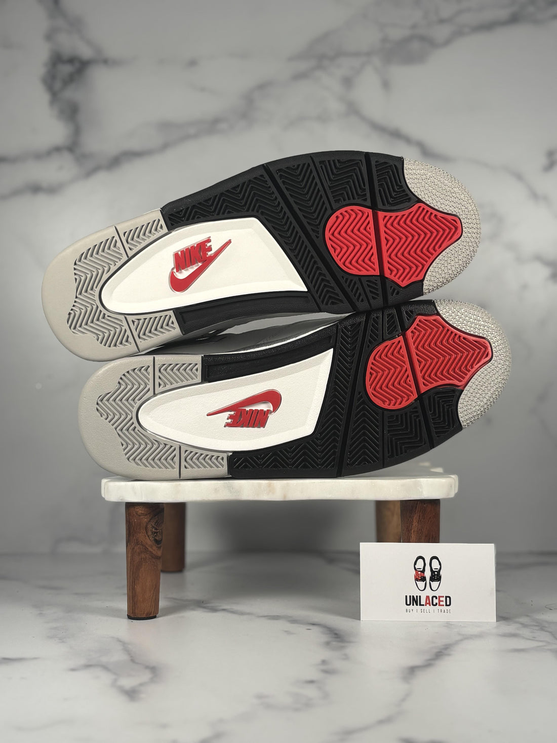 Jordan 4 Retro 'White Cement (2025)'