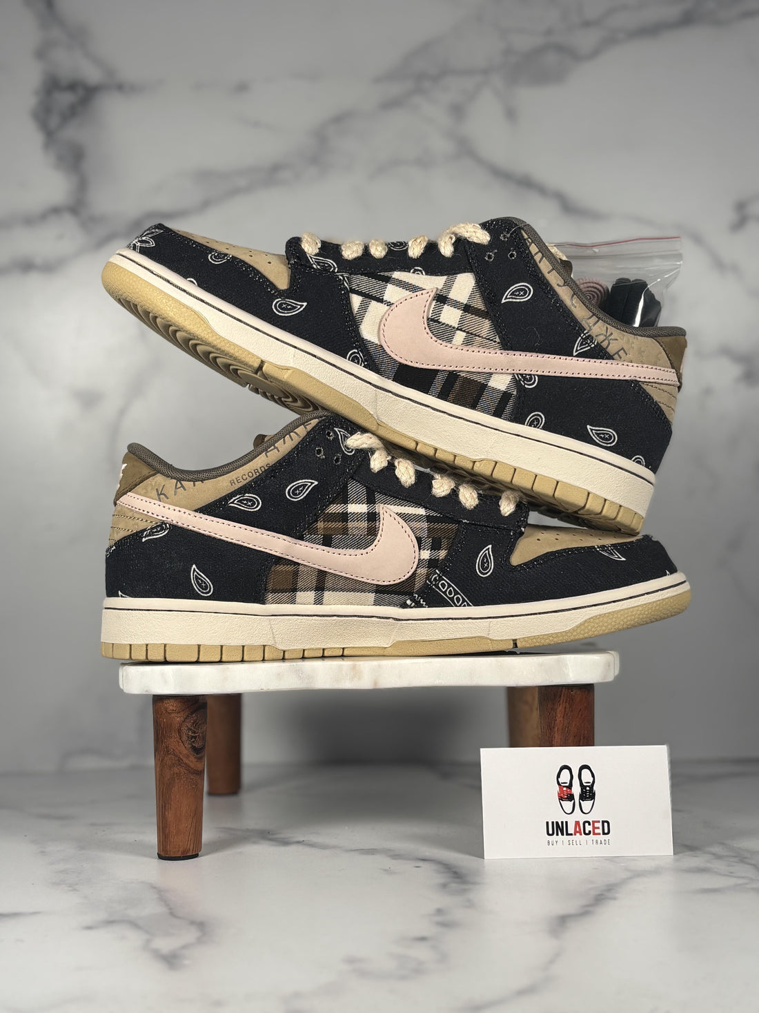 Nike SB Dunk Low 'Travis Scott'